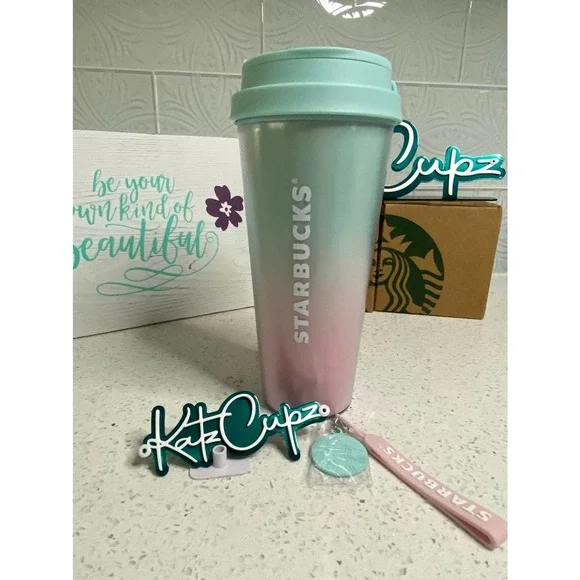 *Sold Out* Starbucks Pink & Green Plastic Tumbler w/Keychain, China - Picture 2 of 8